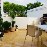 公寓 Garden- One Bedroom With Terrace 塔维拉
