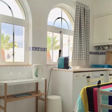 Garden- One Bedroom With Terrace Appartement