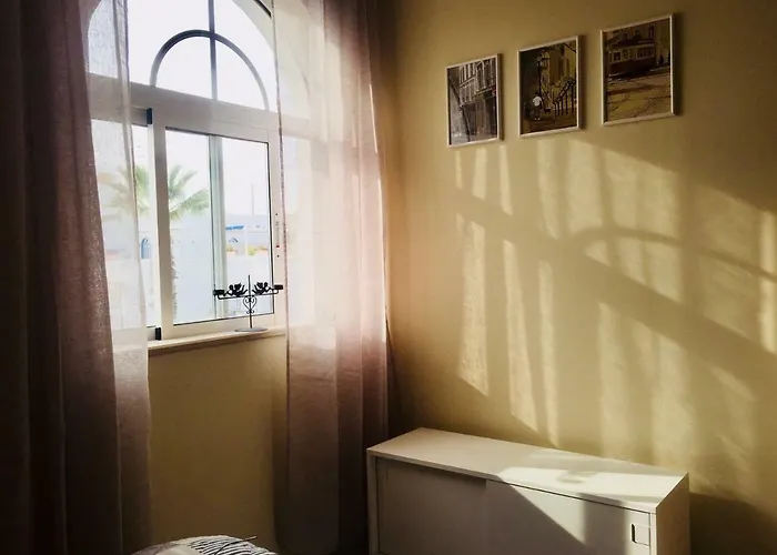 아파트 Garden- One Bedroom With Terrace *