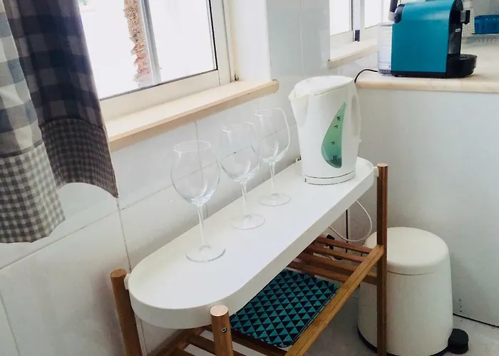 아파트 Garden- One Bedroom With Terrace *